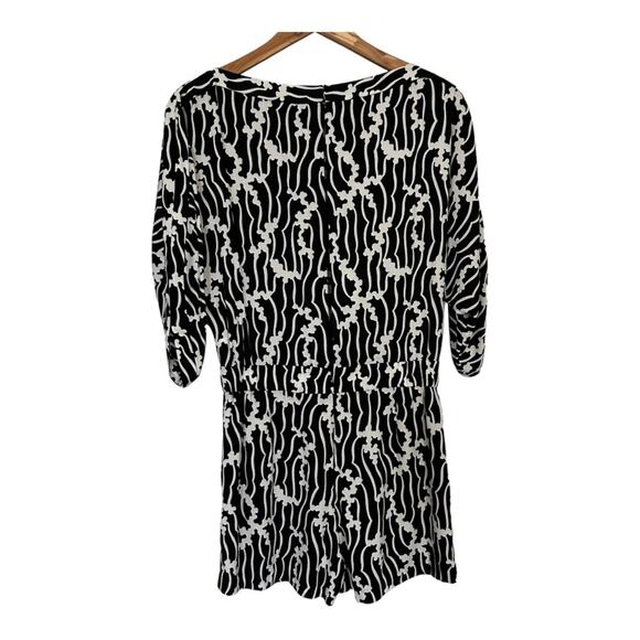 Diane von Furstenberg Soleil Slit-Back Romper Black and White Size 4 - Picture 3 of 16